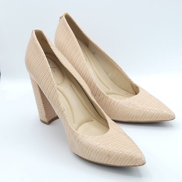 Nine West 9x9 Beige faux Snakeskin heels Pumps women's Size 8 - Picture 3 of 9